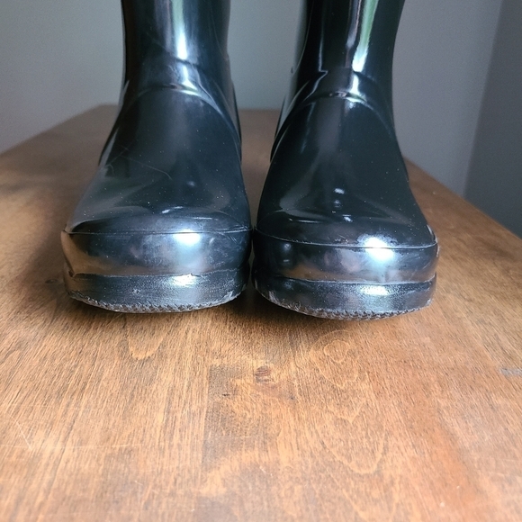 Hunter Tall Original Gloss Rain Boots - Picture 7 of 13